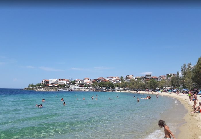 Νεος-Μαρμαρας-Beach.jpg Neos Marmaras Beach