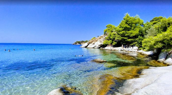 Σπαθιες-Beach.jpg Ακτη Σπαθιες
